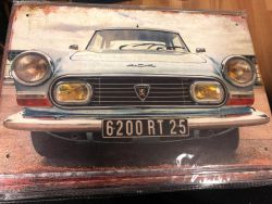Peugeot 404 -kilpi, 20 x 30 cm