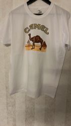 Camel-retro-t-paita
