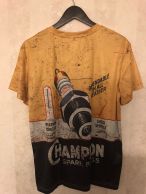 Champion-t-paita4 (sama painatus edessä ja selässä)