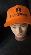 Husqvarna-lippis