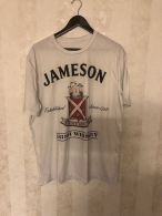 Jameson-t-paita (sama painatus selässä ja edessä)
