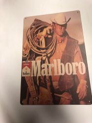 Marlboro-kilpi3, 20 x 30 cm