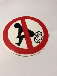 No farting -tarra (halkaisija 11,5 cm)