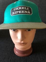 Ukkeli kipeenä -lippis