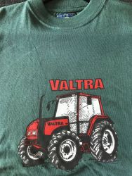 VALTRA-kuvapaita